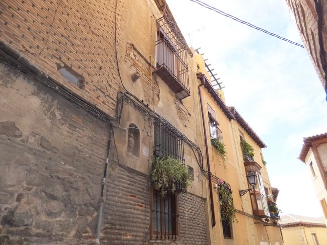 かなり古そうな感じです。<br />