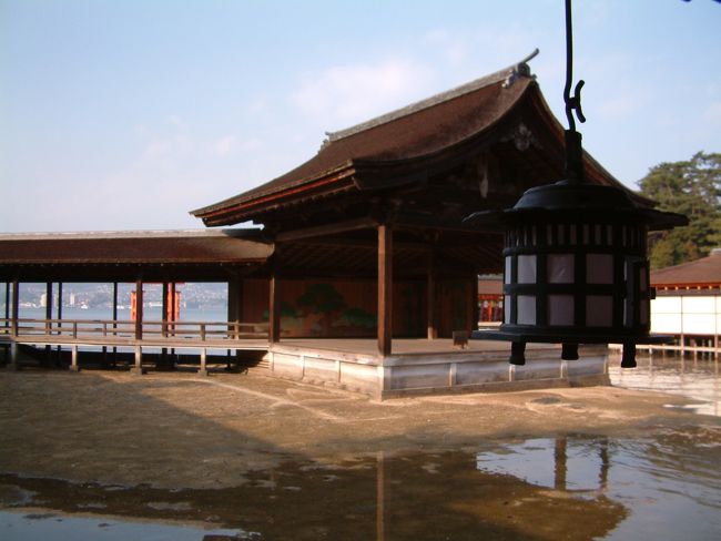 能舞台もある。