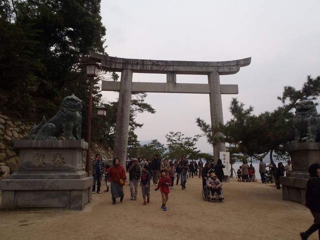 まもなく厳島神社です。