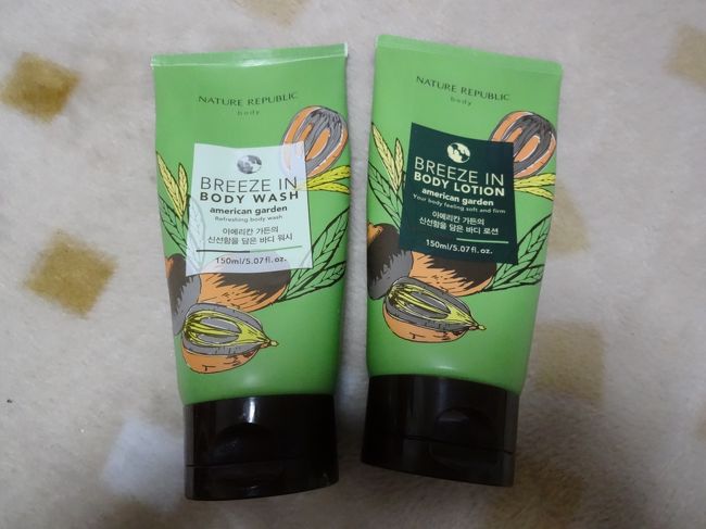 明洞でのお買いものその①<br /><br />NATURE REPUBLICのシャワージェル＋ボディクリーム<br />確か400円くらいだったかな？<br />お手頃価格だし、いいにおいなのでお気に入りです♪<br /><br />リピートしたい！