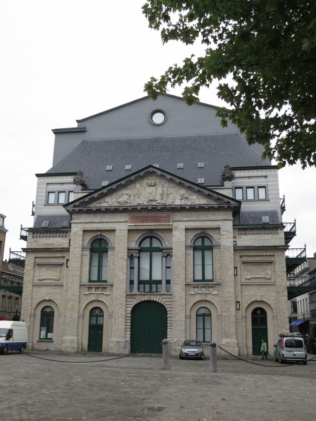 これも何か分からないけど良さ気な建物。