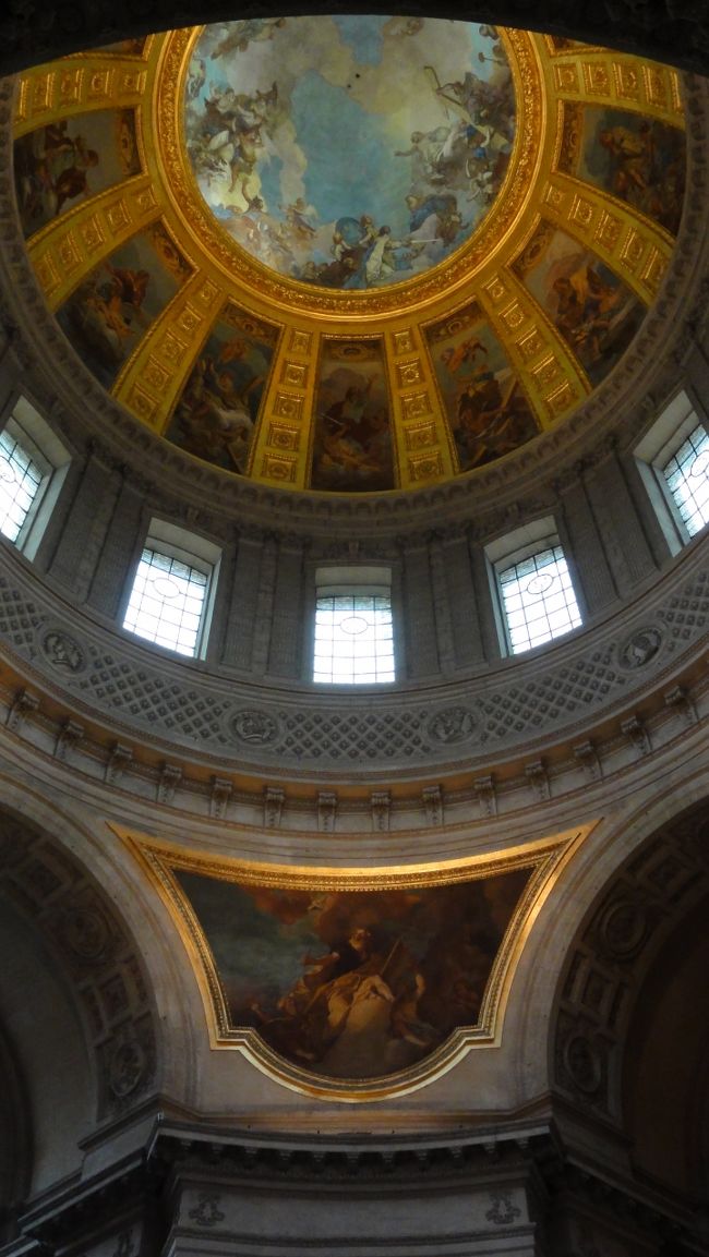 「コンデジ」　の限界を感じます。