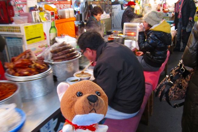 上野みたいに、おいしそうな屋台がいっぱい！！