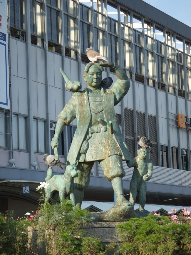 １５時頃、岡山駅に到着。<br /><br />「桃太郎とイヌ、サル、キジ、、、鳩！？」