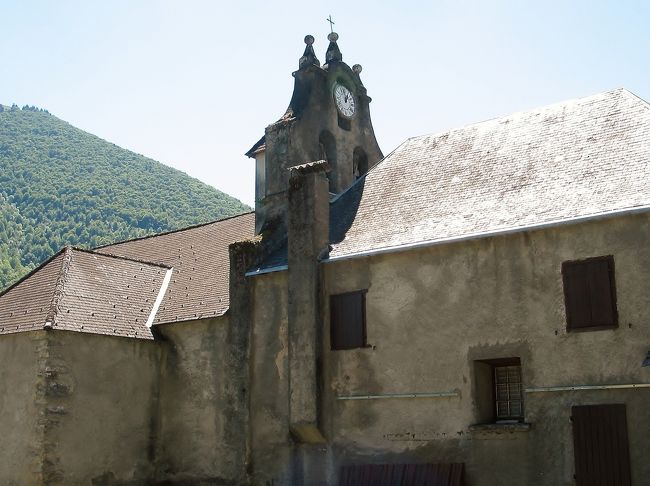 　ジェル・ド・ブーツ<br /><br />　村の教会です。