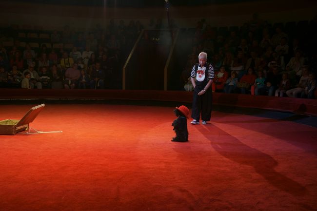 リガサーカスへ。<br />http://www.cirks.lv