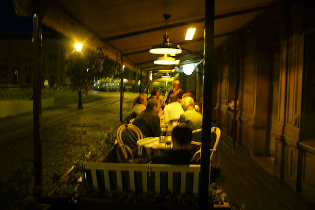 楽しいそうな店先に出てきましたので。。