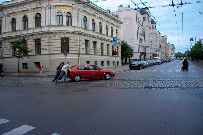 最近あまり見かけないような気がします「押し掛け」