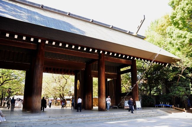 <br />②２００５年１２月３１日に来た時は<br /><br />　夕方遅くに到着したのでココの門は<br /><br />　閉門。夫婦とビッキーは中に入れず<br /><br />　約８年ぶりに戻って来ました！