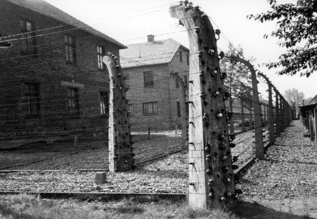 アウシュビッツ収容所