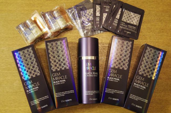 The Saem<br /><br />Black pearl mask<br /><br />ココもセールで3本買ったら1本おまけ<br /><br />100ml×4本で約4500円<br /><br />