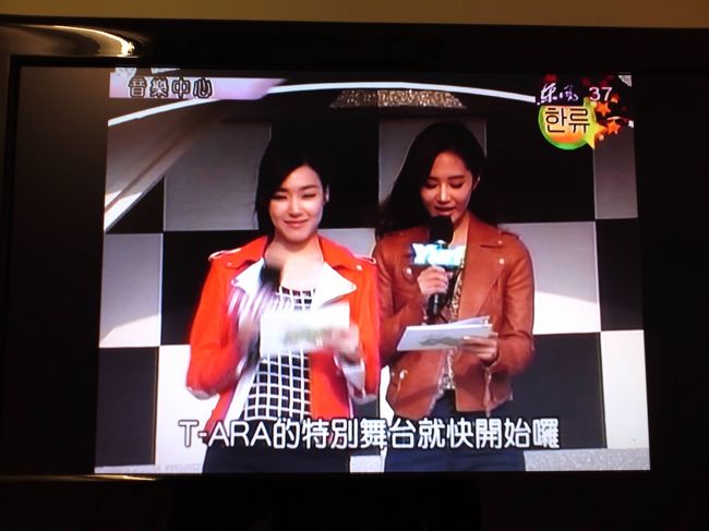 お、少女時代！<br />これは韓国の音楽番組ですね。