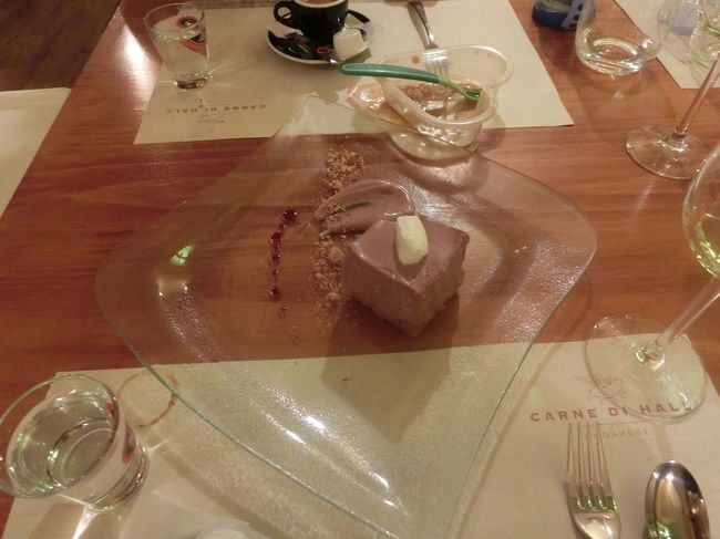 デザートにチョコムースを。大満足！