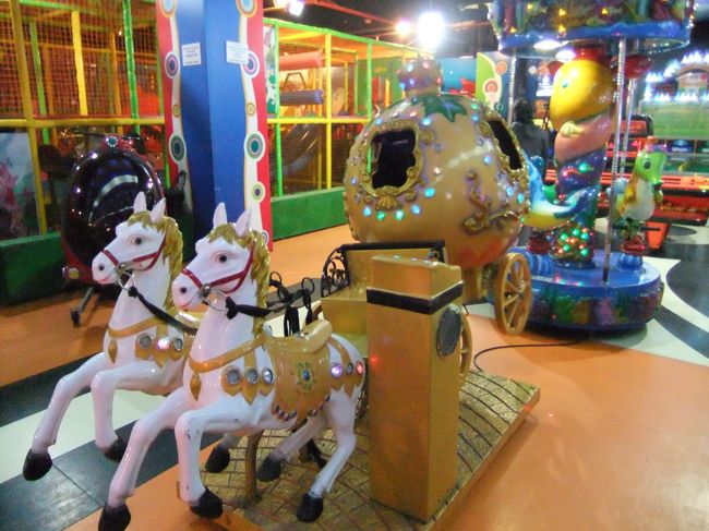 中にゲームセンターがあって、こんな可愛いものが。<br /><br />