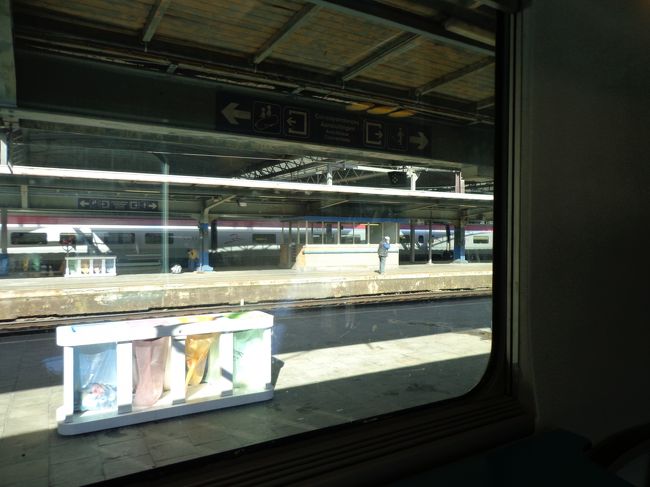 ブリュッセル南駅に到着なう。