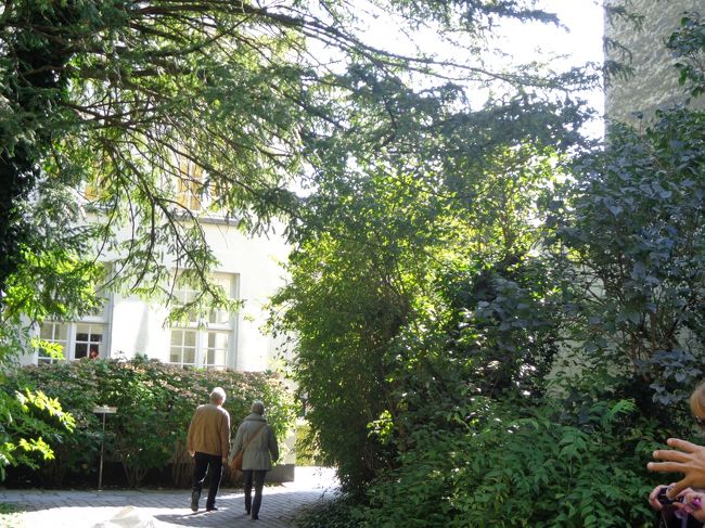 グルーニング美術館へ。