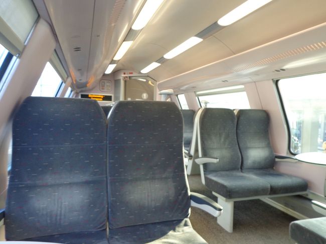 ブリュッセルへ戻ります。