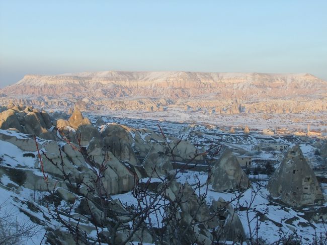 この景色を見ると、世界遺産のメロディーが浮かんできました。<br /><br />