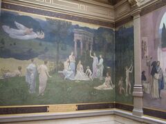 リヨン美術館(Musee des Beaux-Arts de Lyon)
シャヴァンヌ（リヨン生まれ）　
壁画「芸術とミューズたちによって崇められる聖なる森」
