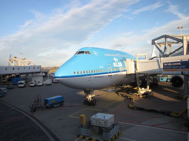 約11時間で、アムステルダムに到着です。