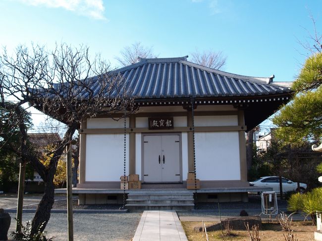 龍宝殿。龍華寺には、博物館で「宝物展」を開催するほど多くの宝物があるのだが、そうしたものを収蔵・保管しているのだろう。 <br /><br />