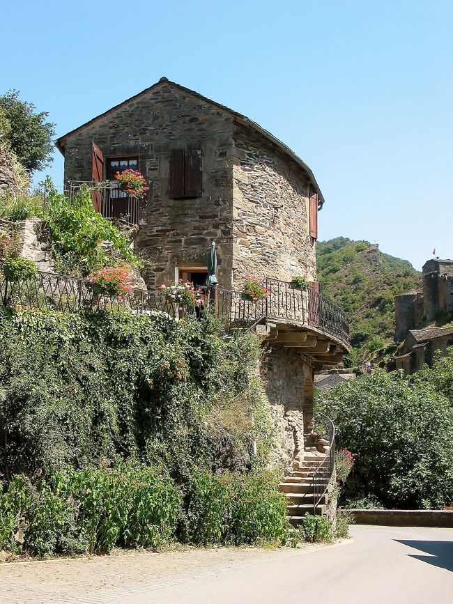 　ブロウズ・ル・シャトゥ<br /><br />　かなり良い感じのお家です。