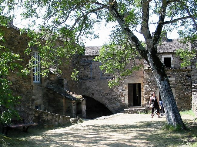 　ブロウズ・ル・シャトゥ<br /><br />　お城の中庭です。