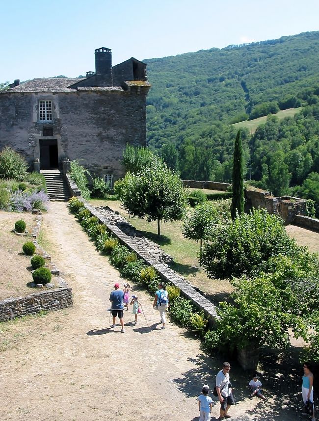 　ブロウズ・ル・シャトゥ<br /><br />　お城の庭園です。