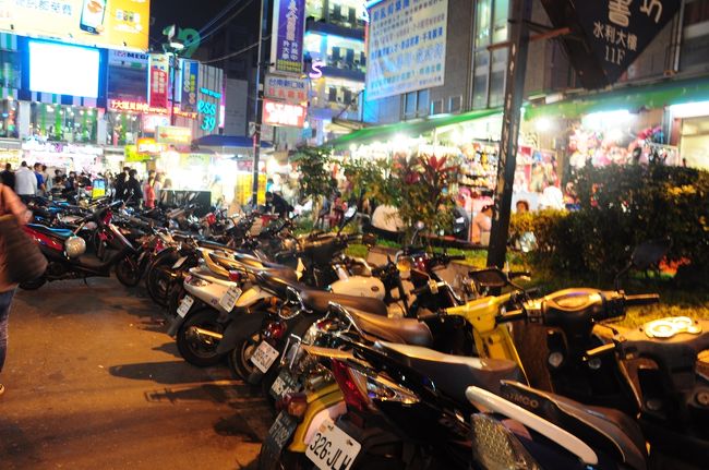 台湾といえばスクーター。