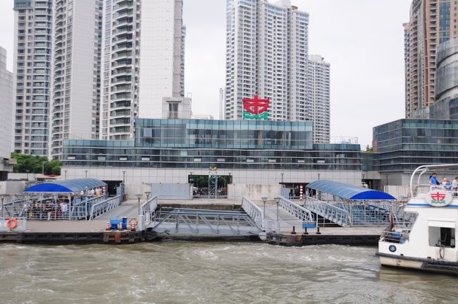 東昌路の船着場がどんどん離れていきます。