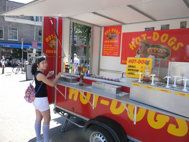 街でよく見かけるホットドック屋。