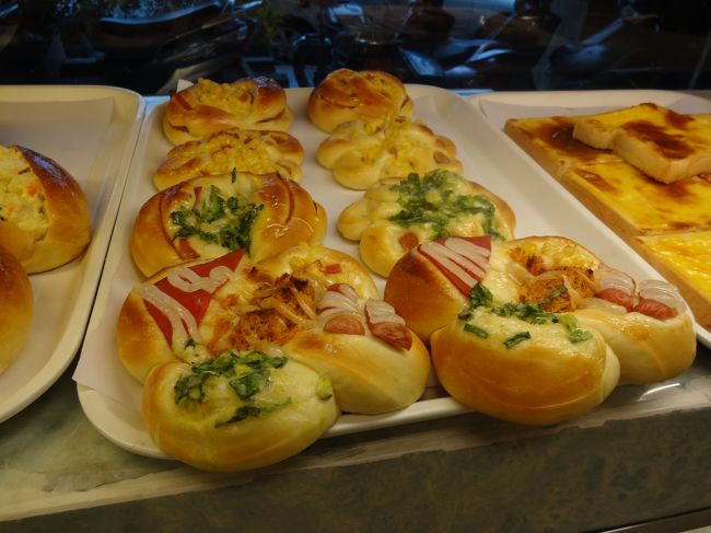 お総菜パン、おいしそうです♪