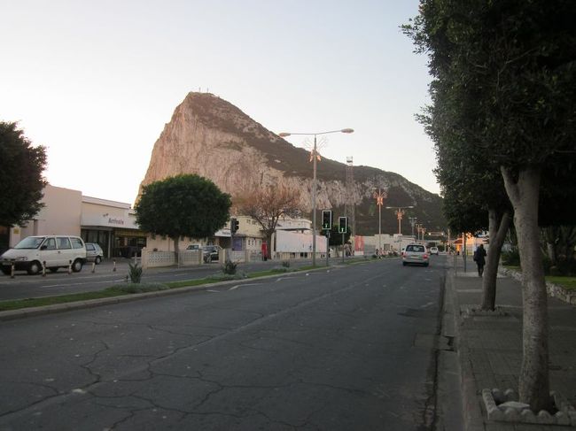 ジブラルタル入国です。