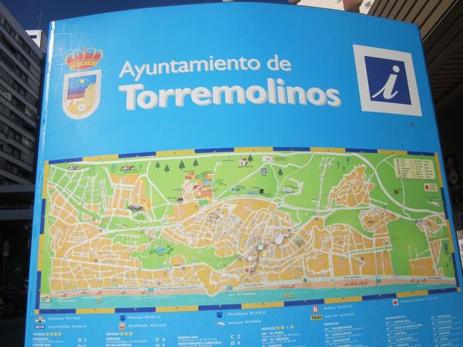 マラガ空港は、トレモリーノスとマラガ中心部の中間にあり、ここから鉄道で空港にむかうことにします。