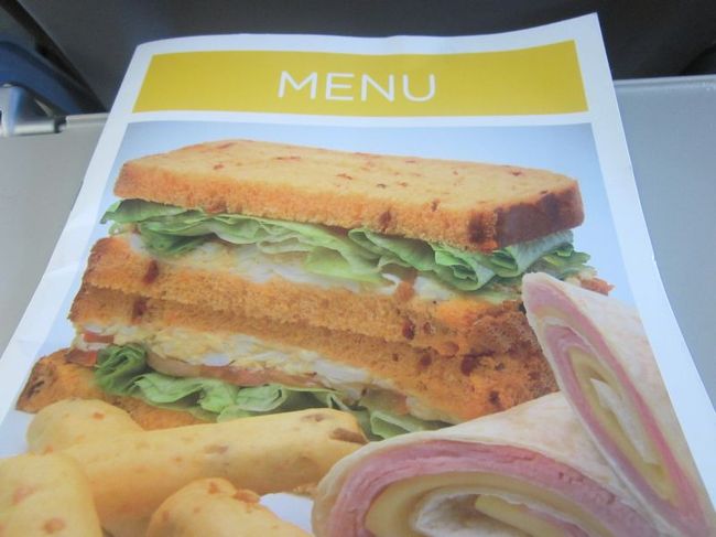 スナックや飲み物のメニューです。