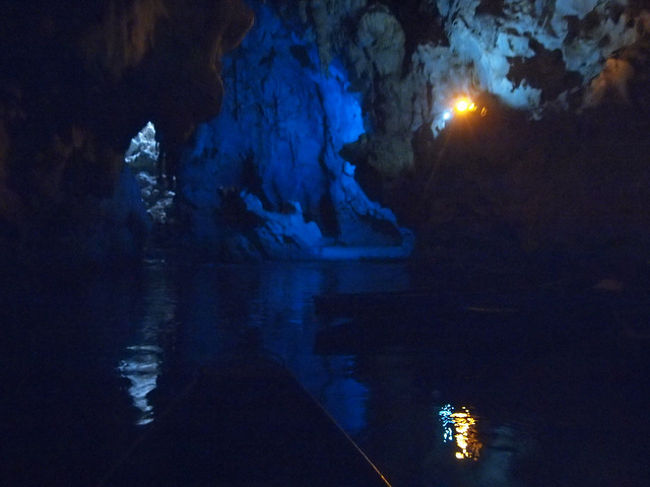 暗くないのはちょっと安心しますけど。