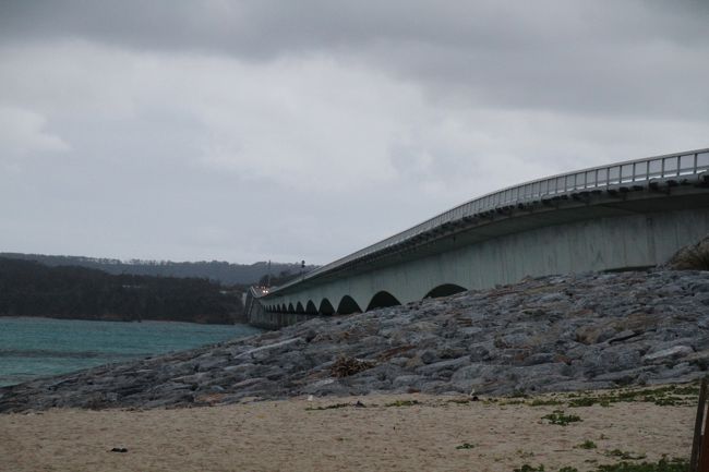 海中道路とかにも行ってみましたが、天候に恵まれなかったので、テンションは上がりませんでした。
