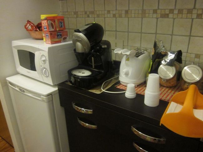 狭いですが、設備はそろっています。