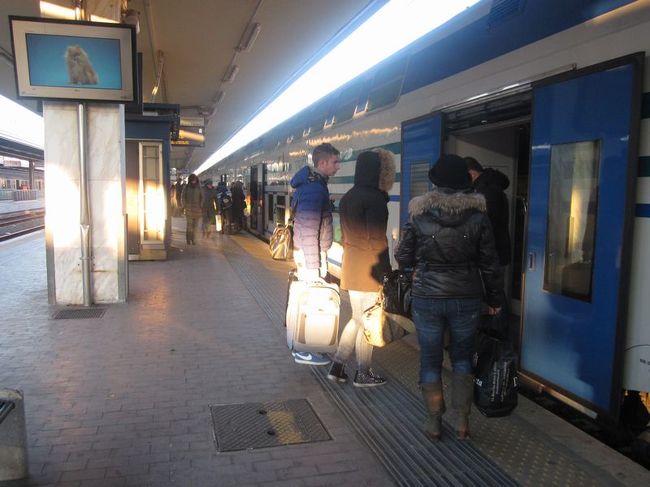 フィレンツェまでは、ローカル列車で約1時間。