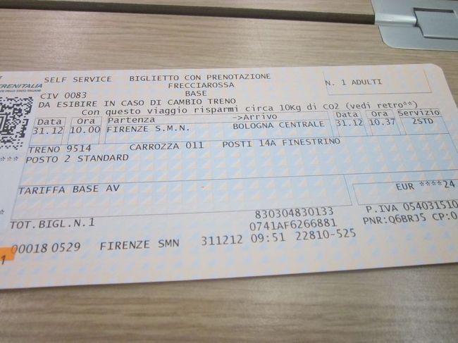 フィレンツェ〜ボローニャ間をわずか30分少々で結びますが、運賃は24ユーロ(2,760円)と高額です。