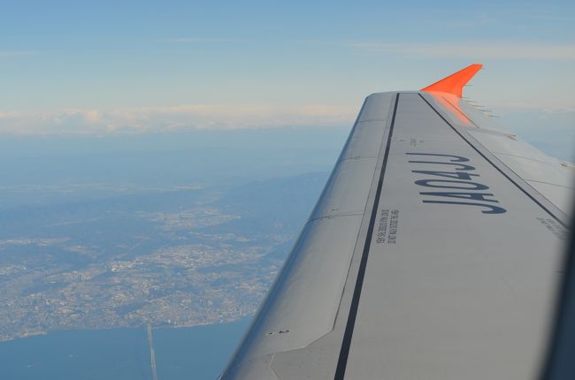 明石海峡大橋上空を通過中