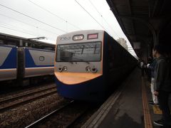 人生初の台湾鉄道乗車（また言うか）。乗り込んでガタゴト。