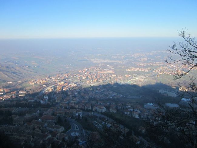 サン・マリノには、3つの要塞があります。