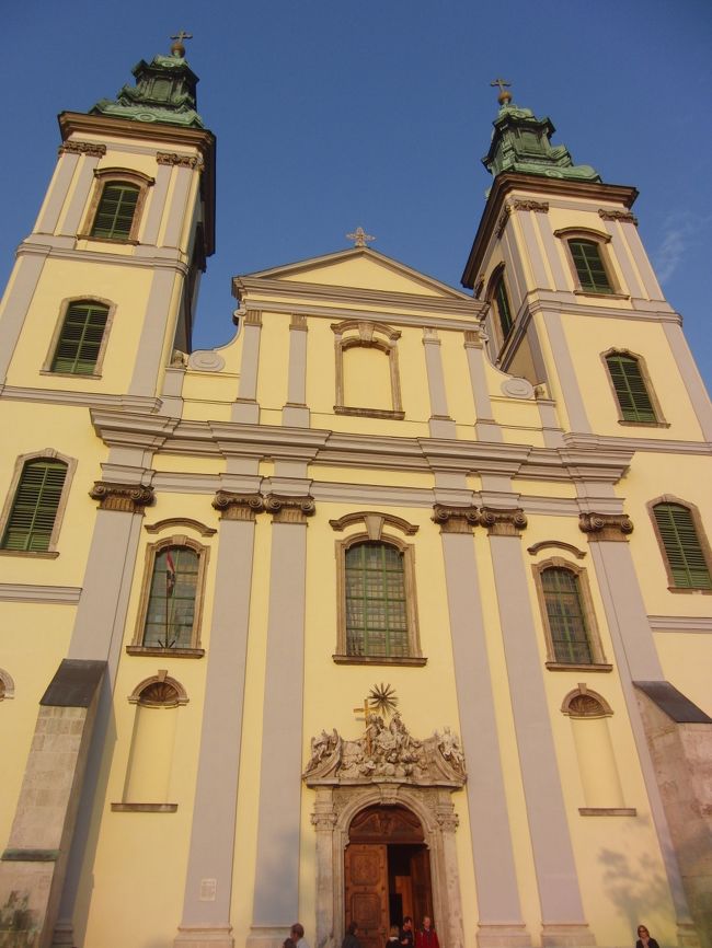 そこにある　たぶん<br />旧市街地区教会