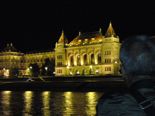 ドナウ川ナイトクルーズ