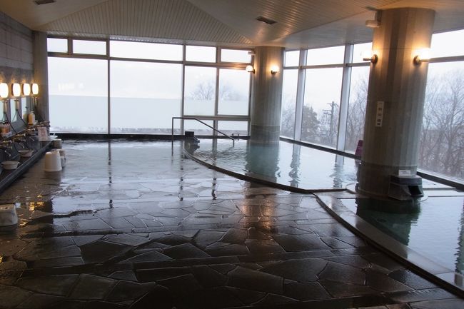 おはようございます。<br />スッキリ爽快・・・まではいきませんが、普通に活動できるくらいに回復しました＾＾。<br />まずは朝風呂で昨日の汗を流さないと・・・<br />一人でゆっくり、と思ったら、息子も起きてきて、一緒に入る〜ってことだったので、仲良く二人でむかいました。