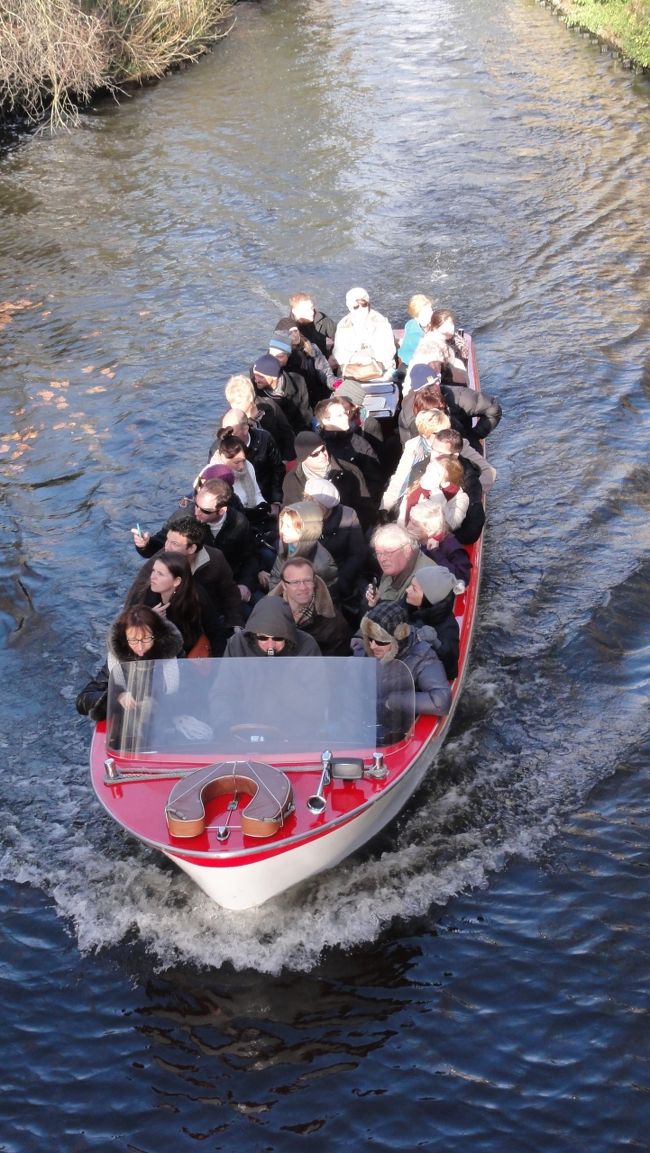 本場は　「夏」　だそうです。<br /><br /><br />「冬場」　は少なく営業。