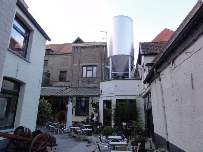 「ビール工場」　です。<br /><br /><br />「見学」　もできるようです。