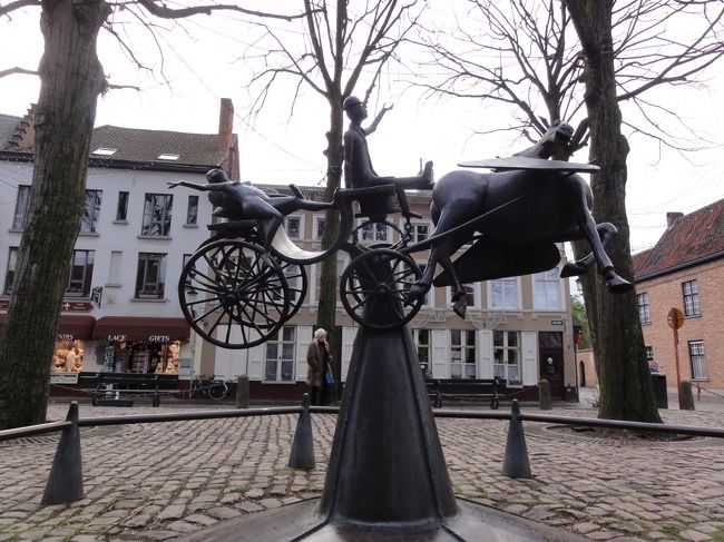 集合時間に間に合うよう　「走り」　ます。