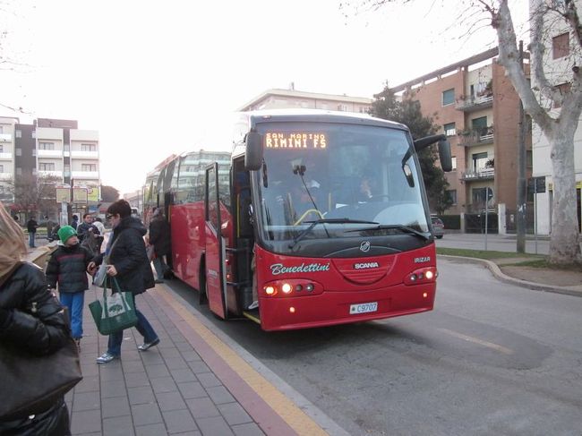 サンマリノを散策した後、<br />http://4travel.jp/traveler/satorumo/album/10745461/<br />バスでリミニに戻ってきました。